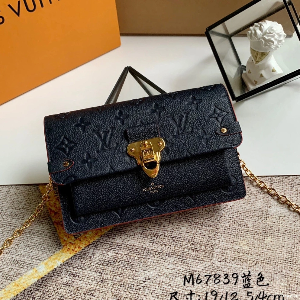 LOUIS WALLET VUITTON VAVIN CHAIN 0806